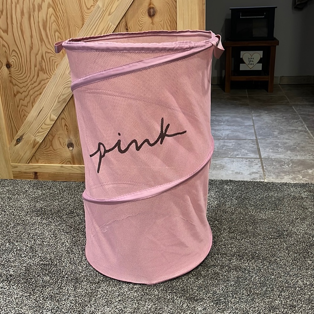 PINK hamper